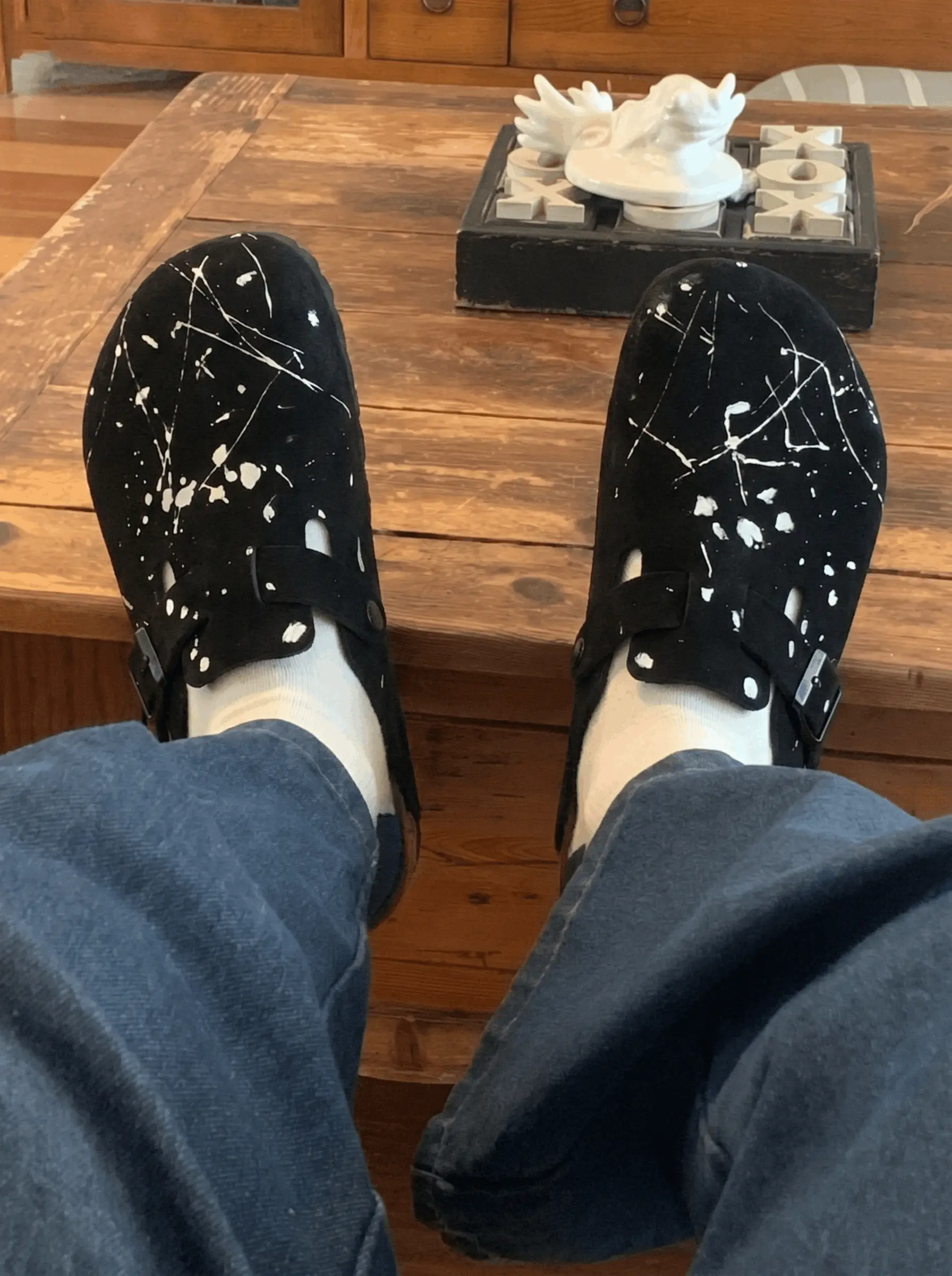 Vue POV Clogz Clogs intérieur