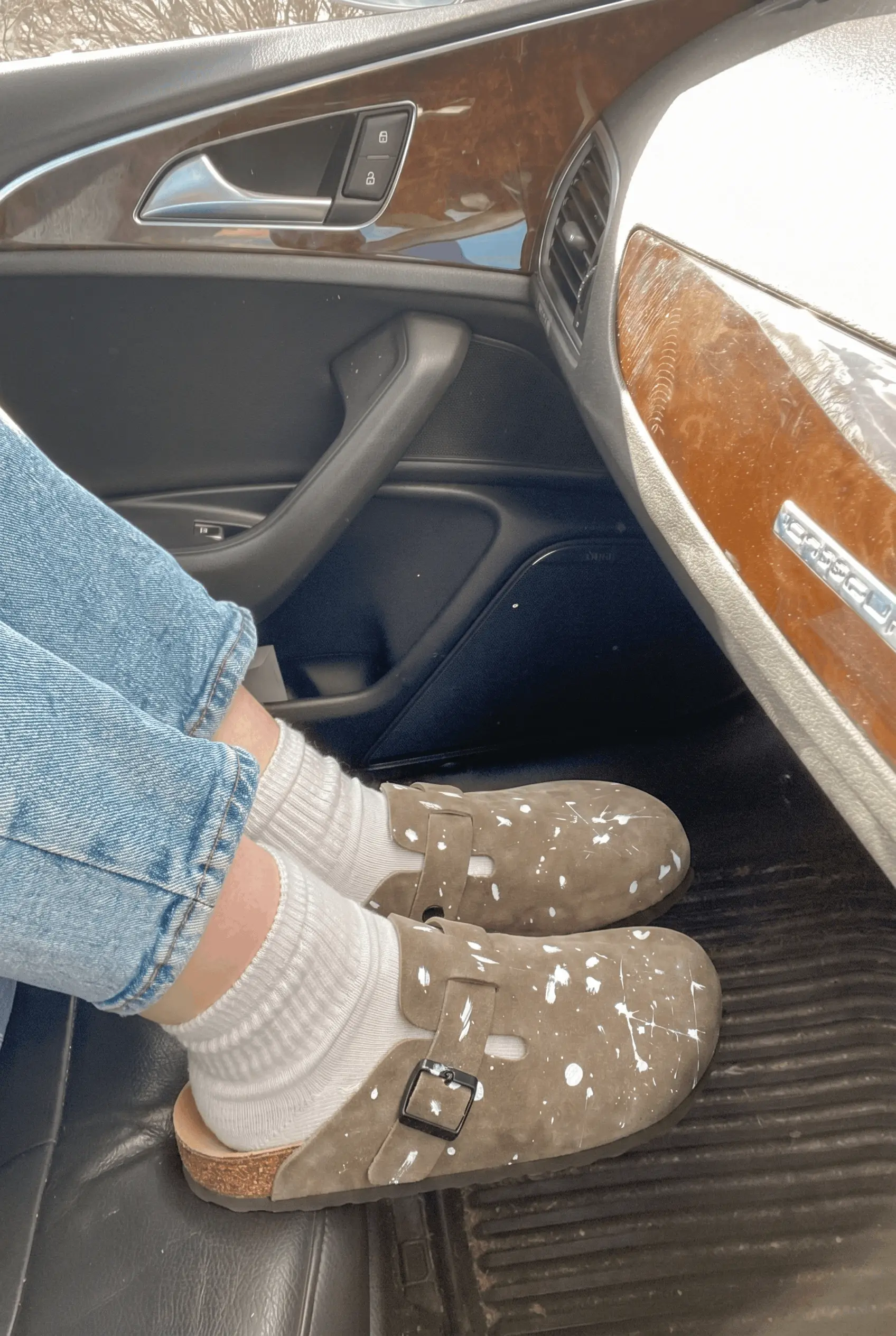 Clogz Clogs lifestyle voiture